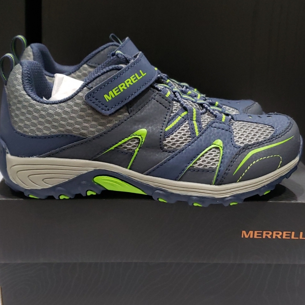 Merrell boys M-trail